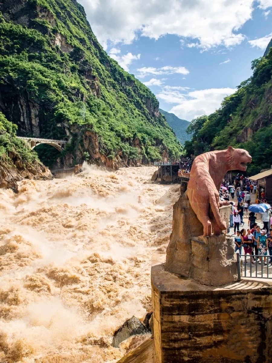 Yunnan Kunming, Dali, Lijiang & Shangri-La 9-Day Tour