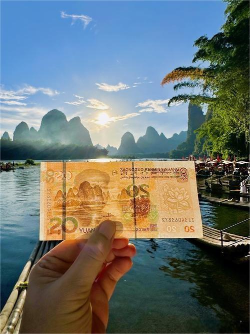 Yangshuo: Bamboo Drifts and Rural Poetry