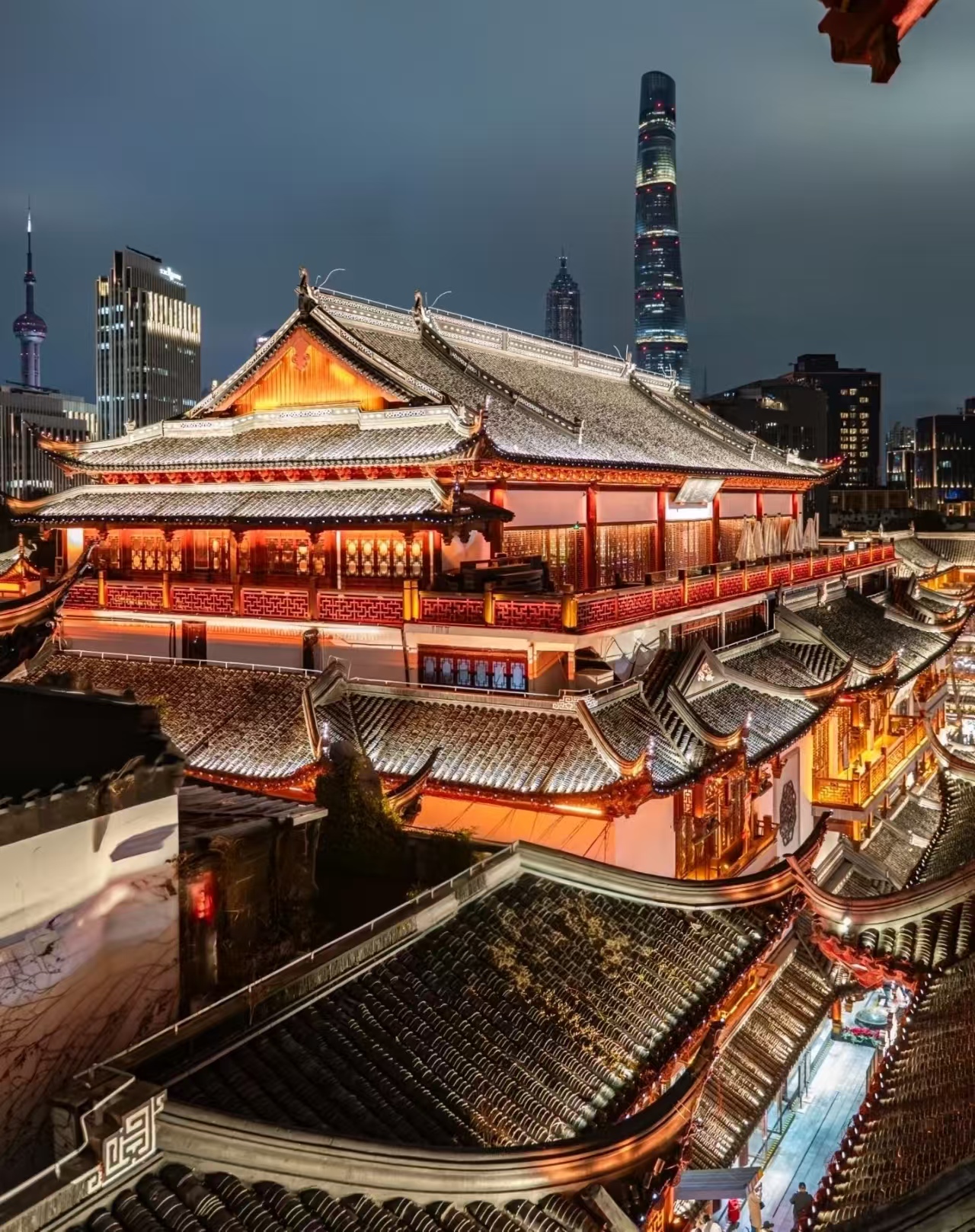 Yu Garden Shanghai and Shanghai Global Finance Center — Shanghai First Time Visitor Guide Korascale Bespoke Travel.